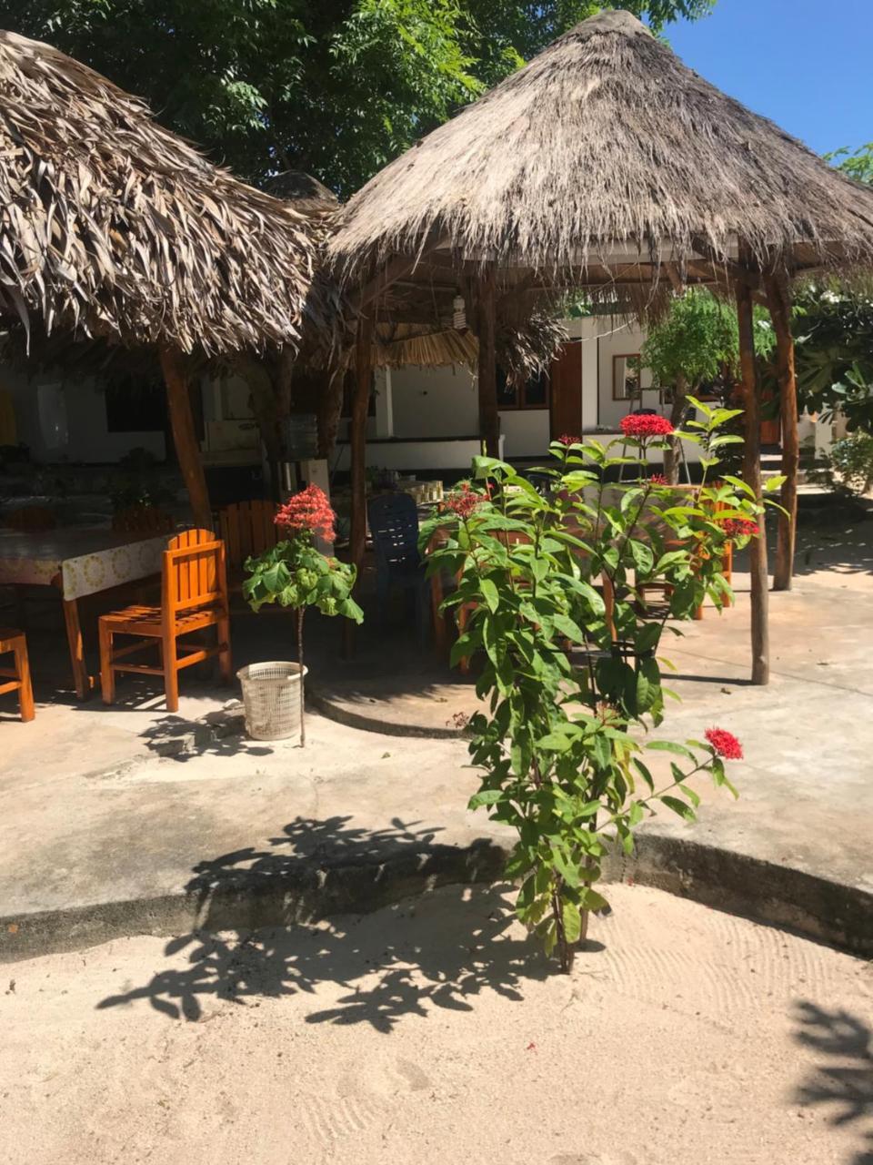 Ova Baluk Bungalow Nembrala Ngoại thất bức ảnh
